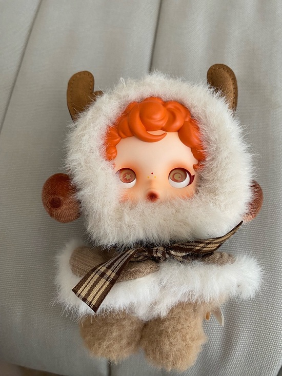 POP MART Accessories - Skullpanda winter symphony- wanderer’s tune
